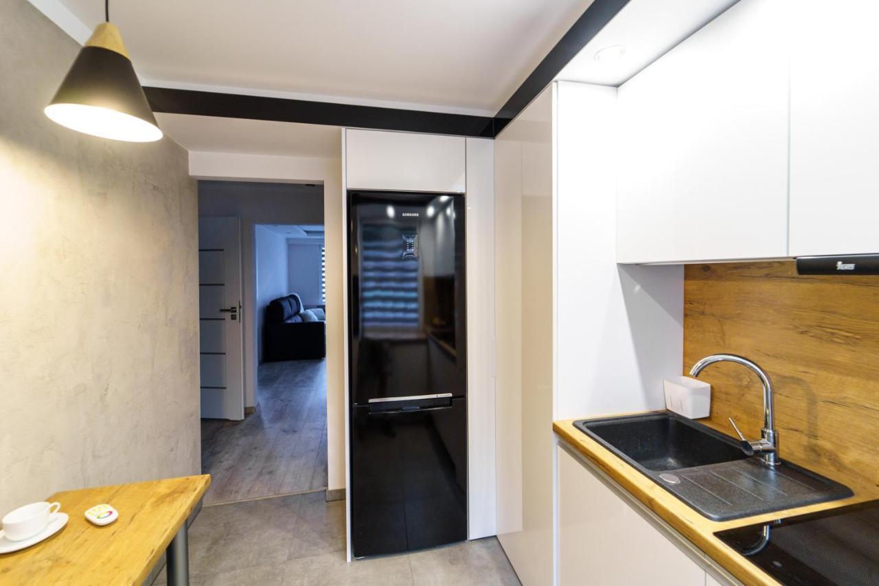 ギジツコApartament III Przy Ekomarinieアパートメント エクステリア 写真